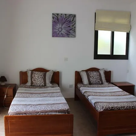Elsa Mia * Paphos